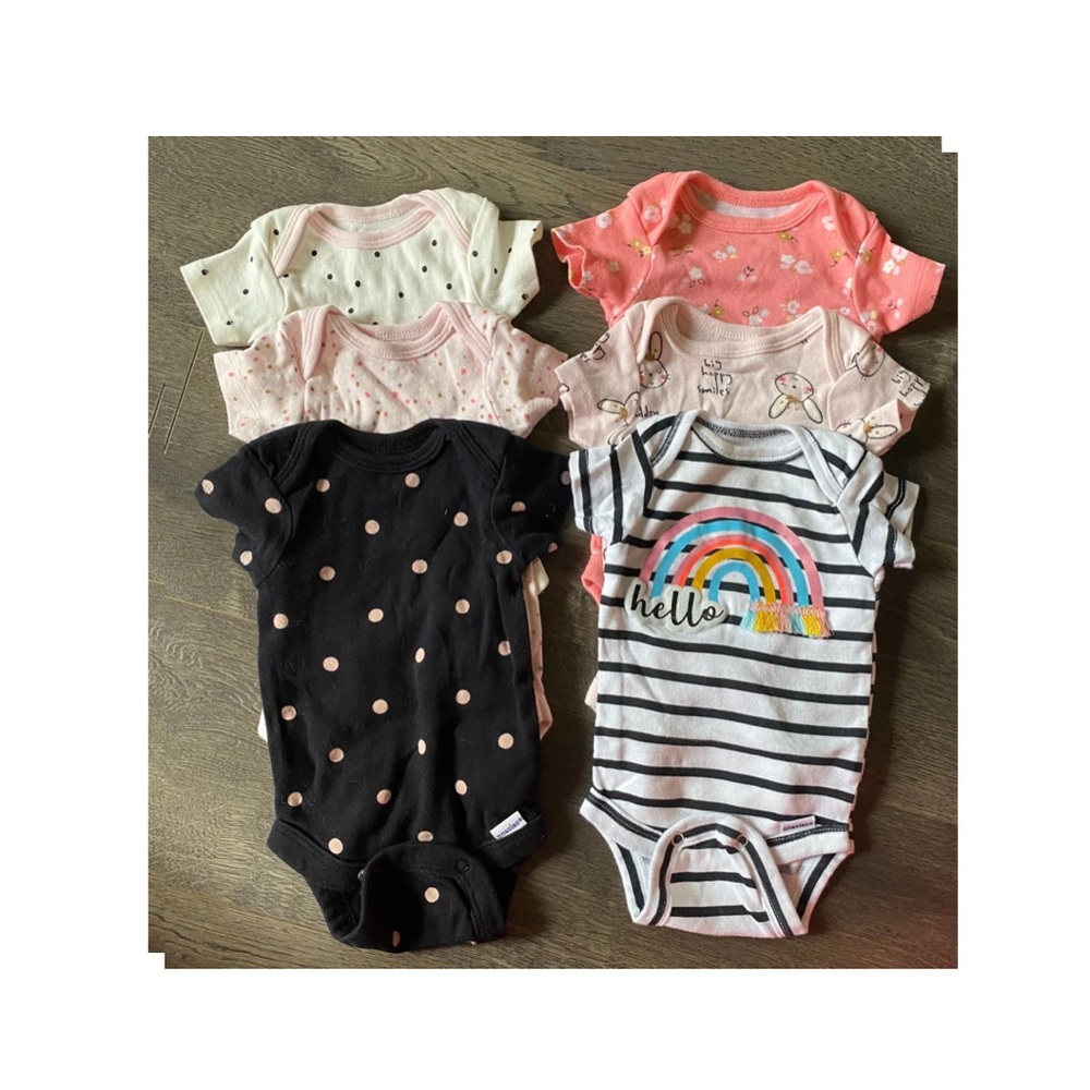 $12| Gerber | Bundle of Onesies | Size Newborn